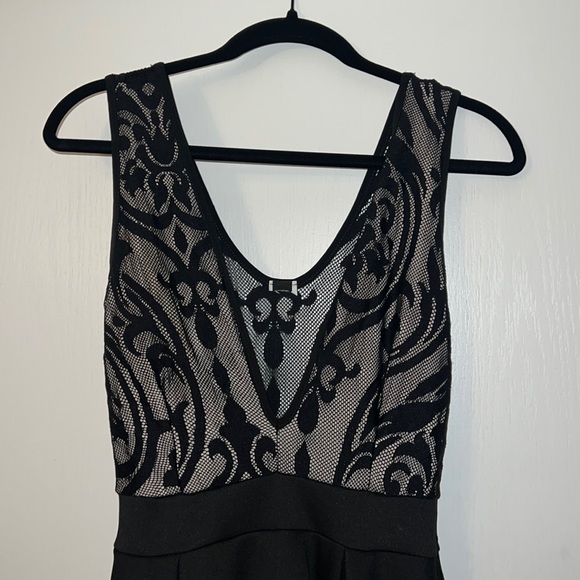 Black Lace Dress. With Shorts built in under neath. Women’s Medium. - Picture 4 of 5